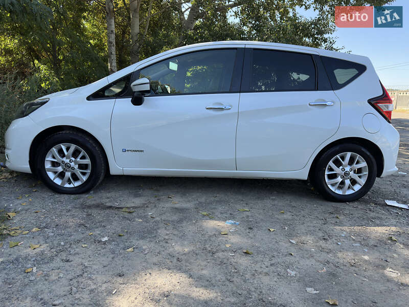 Хэтчбек Nissan Note 2019 в Киеве