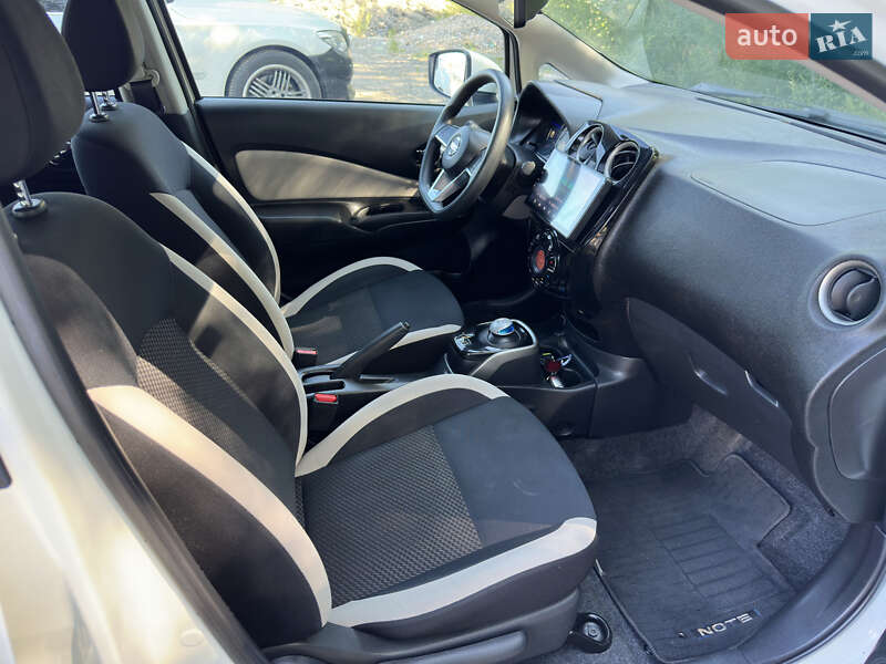 Хэтчбек Nissan Note 2019 в Киеве