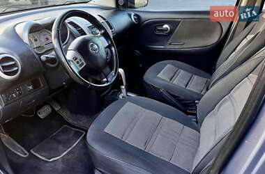 Хэтчбек Nissan Note 2007 в 