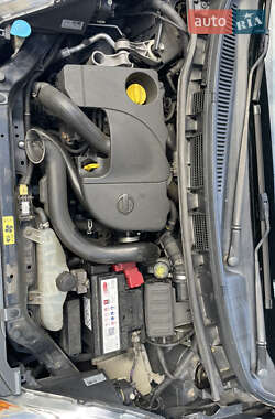 Хэтчбек Nissan Note 2007 в 