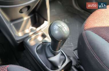 Хэтчбек Nissan Note 2007 в 