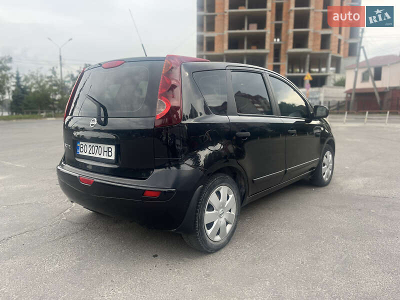 Хэтчбек Nissan Note 2012 в Тернополе фото 5 Хэтчбек Nissan Note 2012 в Тернополе