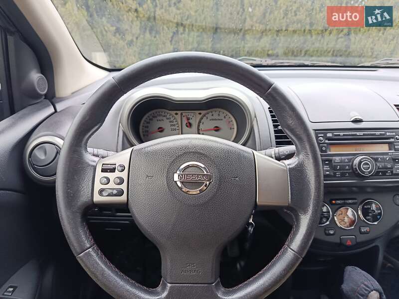 Хэтчбек Nissan Note 2007 в Павлограде