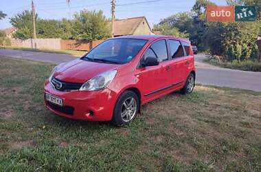 Хэтчбек Nissan Note 2009 в Запорожье