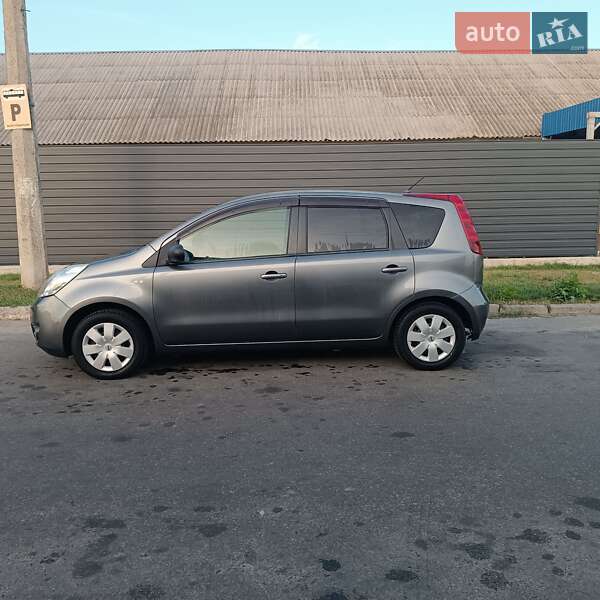 Хетчбек Nissan Note 2012 в Білій Церкві