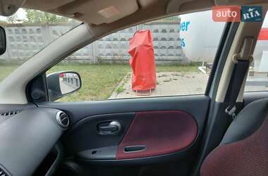 Хэтчбек Nissan Note 2008 в 