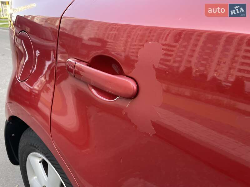 Хэтчбек Nissan Note 2008 в Киеве