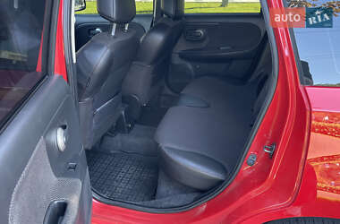 Хэтчбек Nissan Note 2007 в 