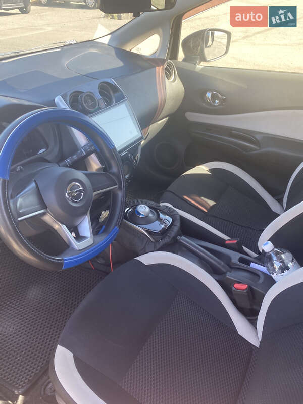 Хетчбек Nissan Note 2017 в Дніпрі