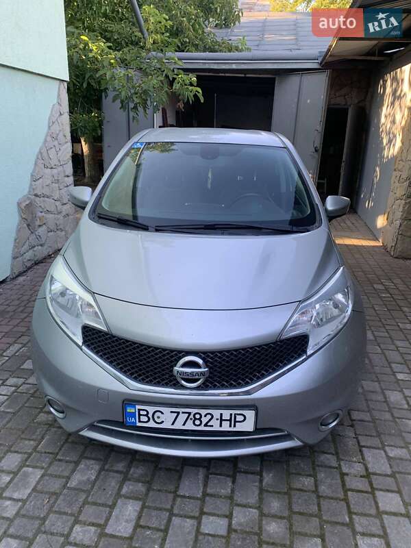 Хетчбек Nissan Note 2016 в Львові