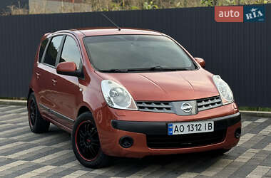 Хэтчбек Nissan Note 2007 в Сваляве