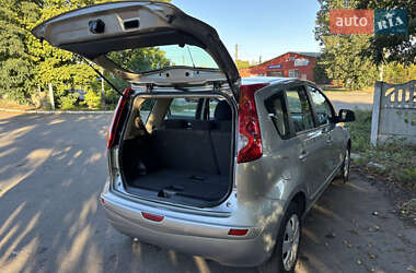Хэтчбек Nissan Note 2008 в 