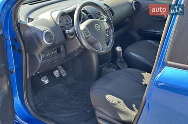 Хэтчбек Nissan Note 2006 в 