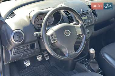Хэтчбек Nissan Note 2006 в 