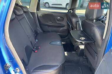 Хэтчбек Nissan Note 2006 в 
