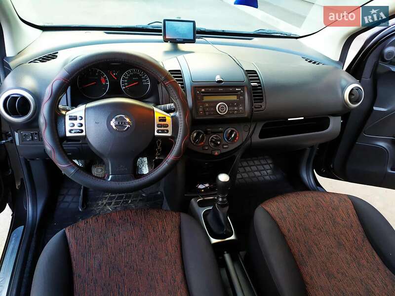 Хэтчбек Nissan Note 2009 в Виннице