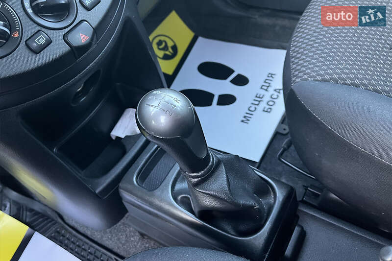 Хэтчбек Nissan Note 2008 в Коломые