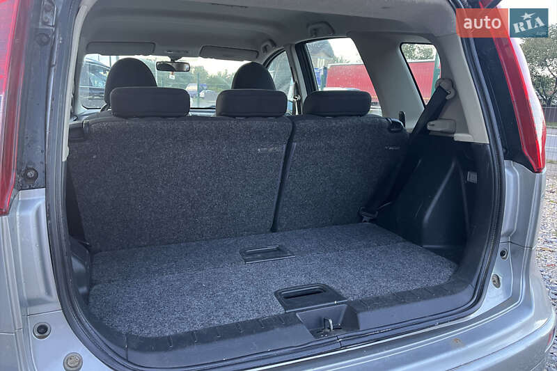 Хэтчбек Nissan Note 2008 в Коломые