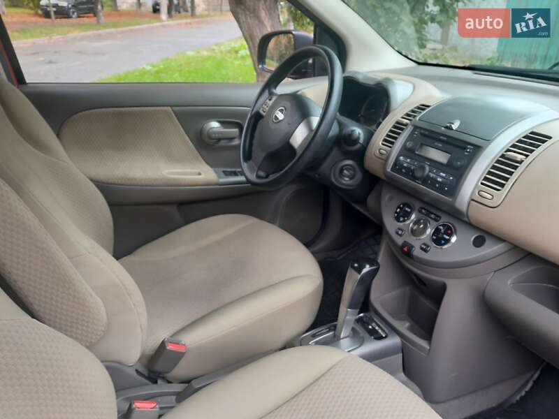 Хэтчбек Nissan Note 2007 в Киеве