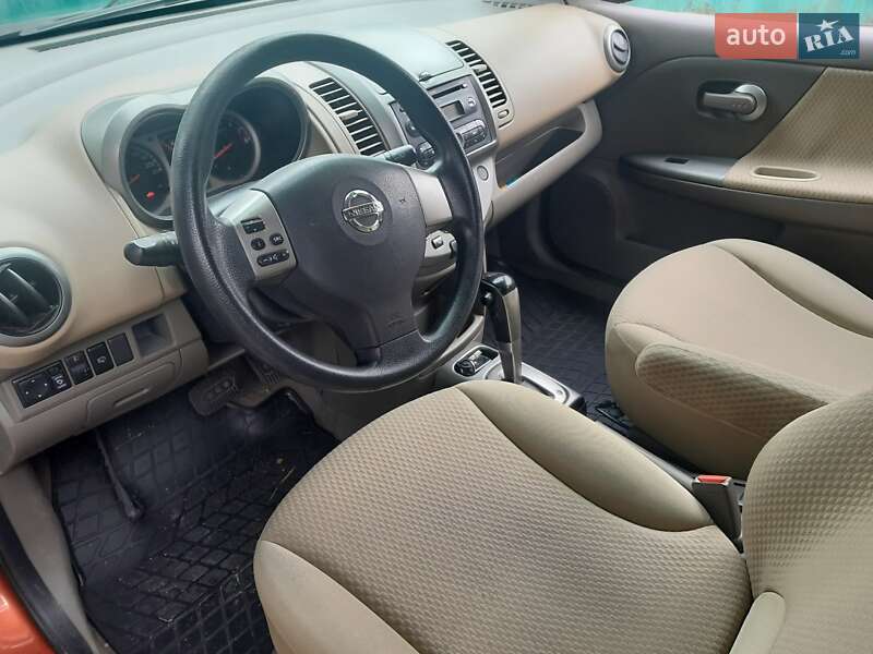 Хэтчбек Nissan Note 2007 в Киеве