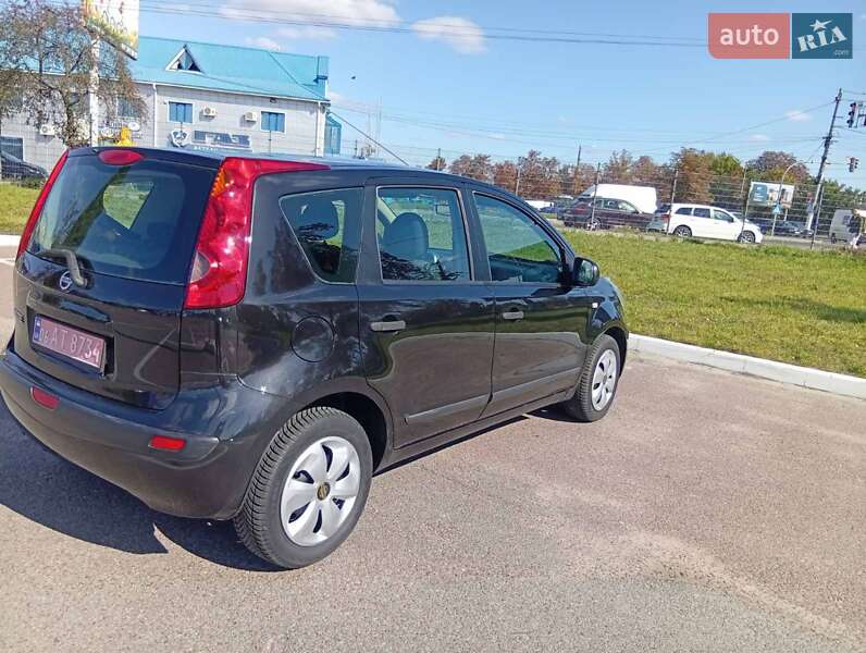 Хэтчбек Nissan Note 2007 в Житомире