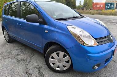 Хетчбек Nissan Note 2007 в 