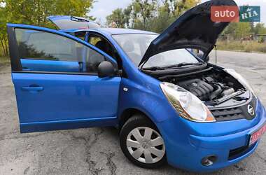 Хетчбек Nissan Note 2007 в 