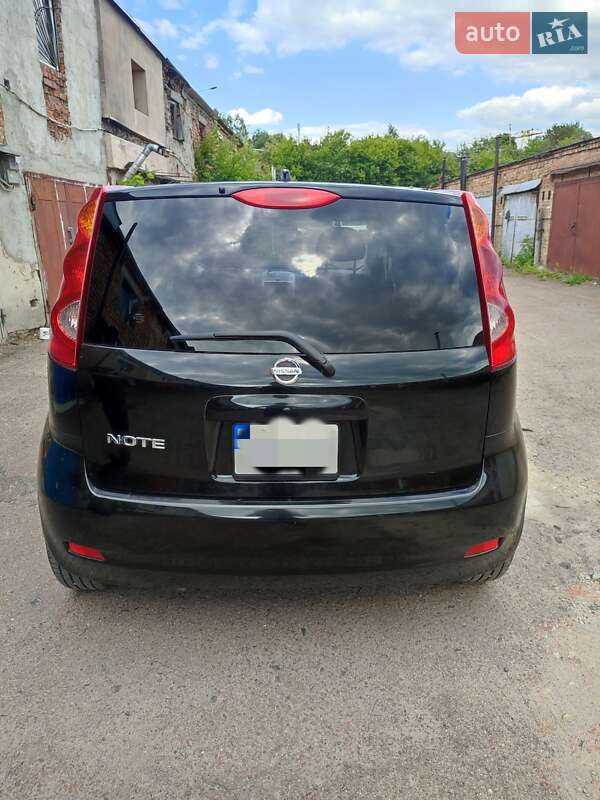 Хетчбек Nissan Note 2012 в Рівному фото 9 Хетчбек Nissan Note 2012 в Рівному