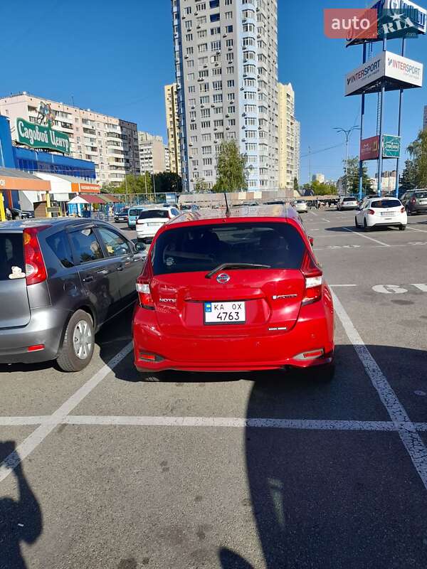 Хэтчбек Nissan Note 2018 в Киеве