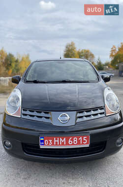 Хэтчбек Nissan Note 2006 в  фото 4 Хэтчбек Nissan Note 2006 в