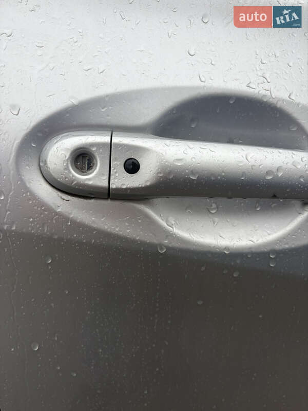 Хэтчбек Nissan Note 2013 в Львове
