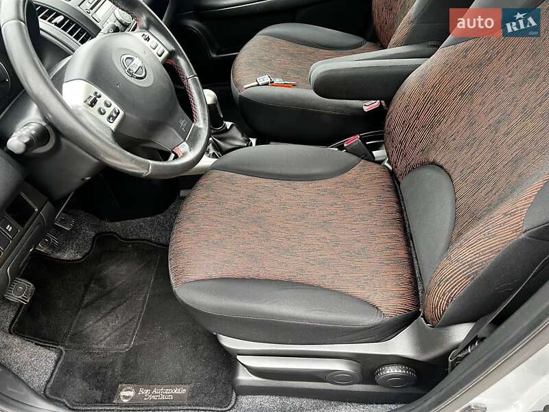 Хэтчбек Nissan Note 2010 в Кременчуге фото 26 Хэтчбек Nissan Note 2010 в Кременчуге