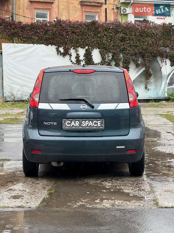 Хэтчбек Nissan Note 2012 в Одессе