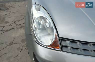 Хэтчбек Nissan Note 2006 в  фото 6 Хэтчбек Nissan Note 2006 в