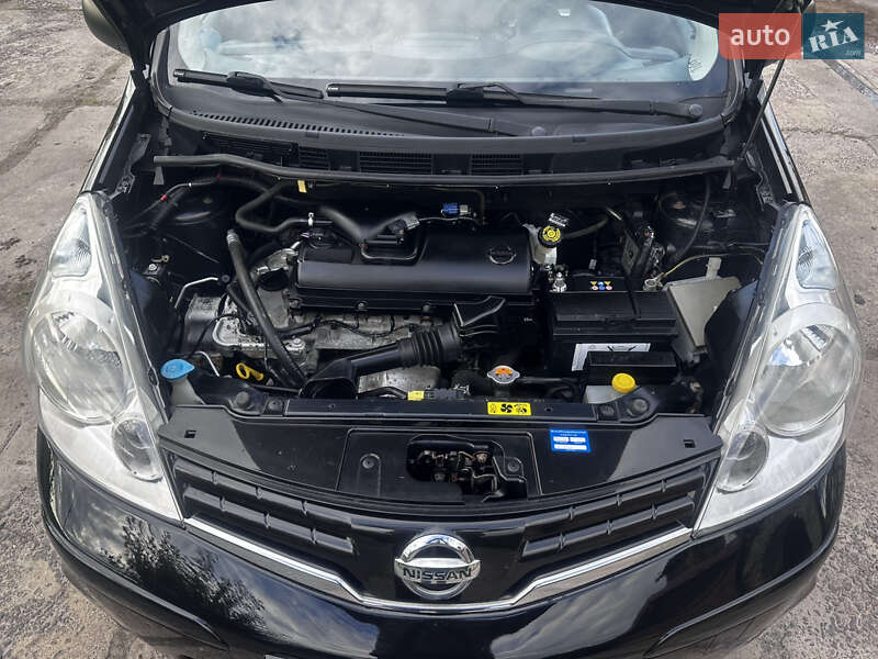 Хэтчбек Nissan Note 2009 в Дубно