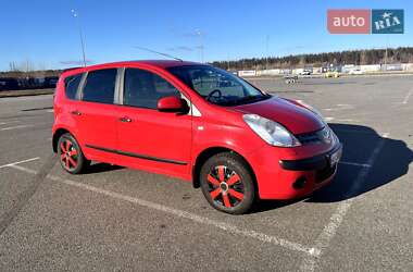 Хэтчбек Nissan Note 2006 в Киеве