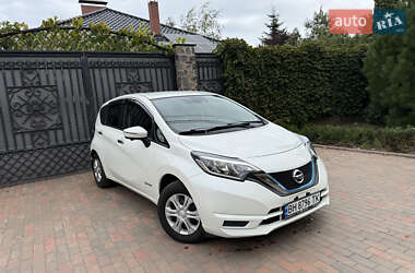 Хетчбек Nissan Note 2017 в 