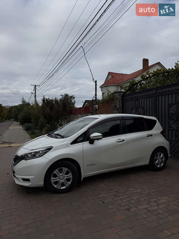 Хетчбек Nissan Note 2017 в Одесі