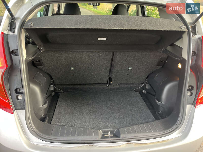 Хетчбек Nissan Note 2014 в Володимирі фото 35 Хетчбек Nissan Note 2014 в Володимирі