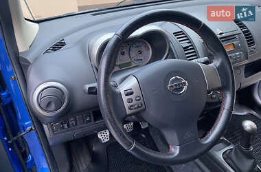 Хэтчбек Nissan Note 2007 в 