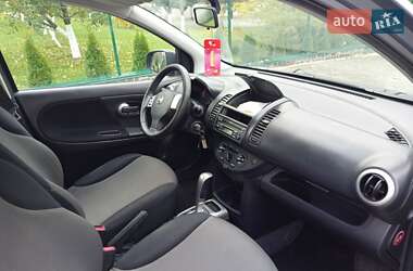 Хэтчбек Nissan Note 2008 в 