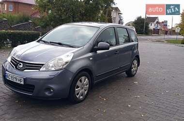 Хэтчбек Nissan Note 2008 в 