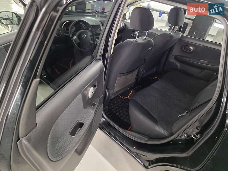 Хетчбек Nissan Note 2012 в Києві