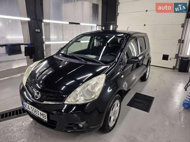 Хетчбек Nissan Note 2012 в Києві