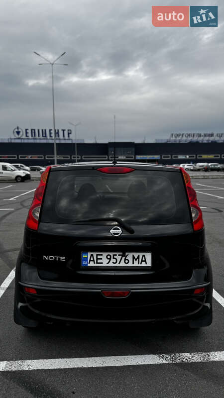 Хэтчбек Nissan Note 2008 в Днепре