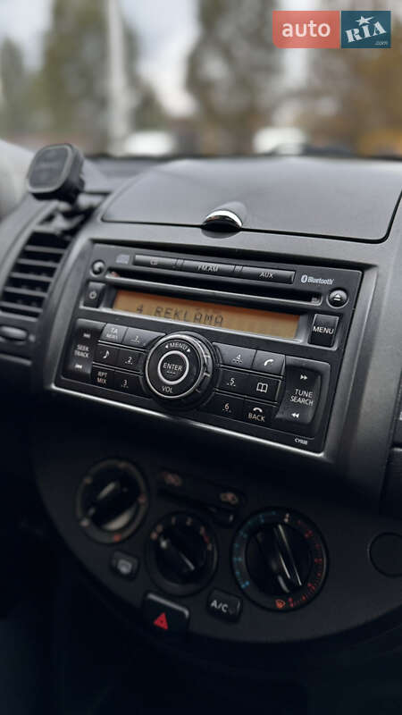 Хэтчбек Nissan Note 2008 в Днепре