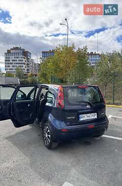 Хэтчбек Nissan Note 2011 в Ужгороде