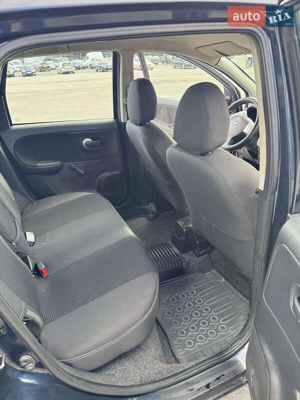 Хэтчбек Nissan Note 2011 в Ужгороде