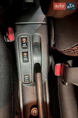 Хэтчбек Nissan Note 2009 в 