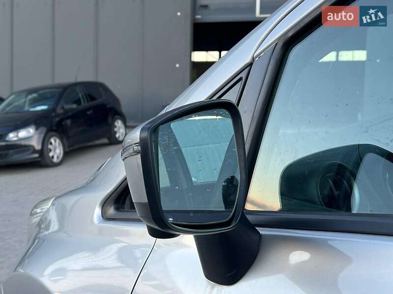 Хетчбек Nissan Note 2014 в Львові